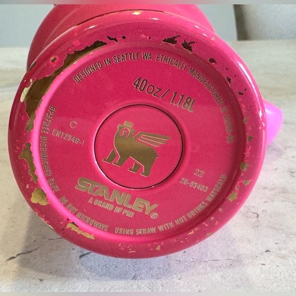 Stanley Quencher Flowstate H20
Tumbler 40 Oz  Pink Parade Limited Edition 💖 - Picture 4 of 10